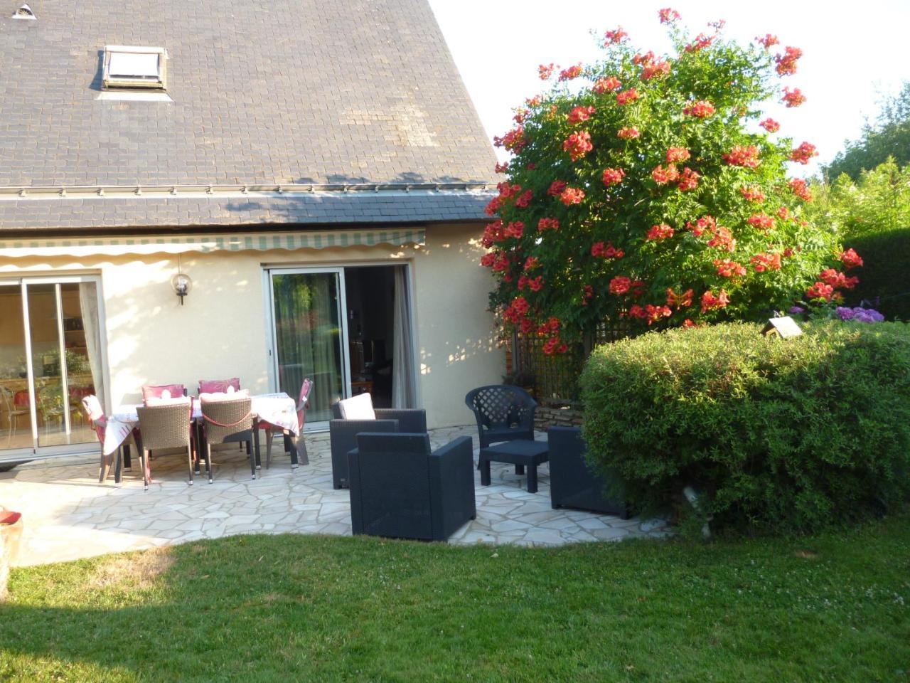 Betton Chez Bernard Et Nicole B&B 외부 사진