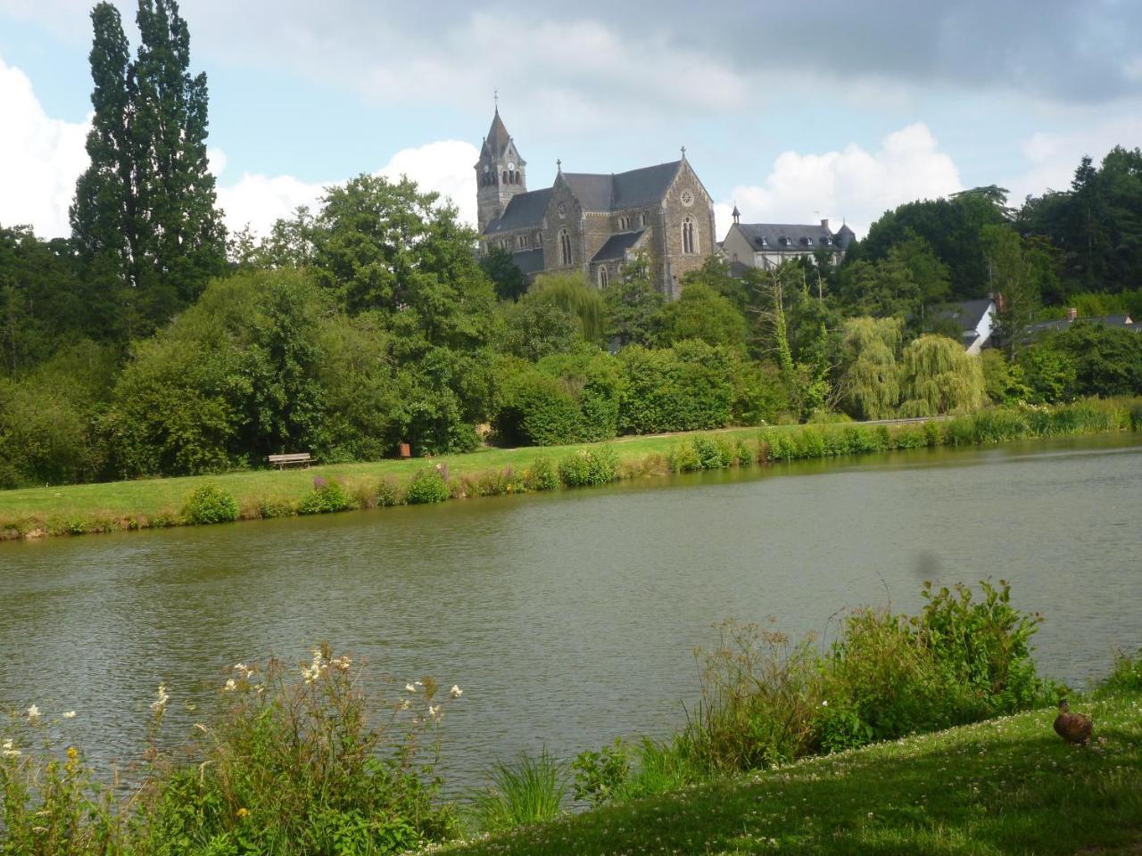 Betton Chez Bernard Et Nicole B&B 외부 사진